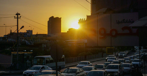 Das Foto zeigt den Sonnenuntergang in Dohuk. Das Foto ist von Valentina Meyer-Oldenburg.