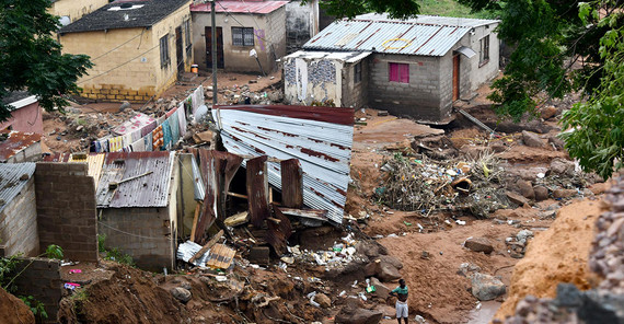 Zerstörte Wohnhäuser im südafrikanischen Kwazulu-Nata nach der Flut.