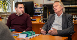 Prof. Uwe Hellmann (rechts) und Dr. Sargis Terzikyan. | Foto: Tobias Hopfgarten