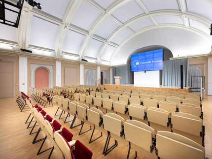 Blick in das Audimax der Universität Potsdam Blick in das Audimax der Universität Potsdam