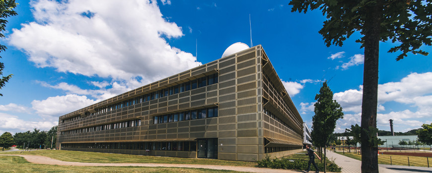 Physik-Gebäude am Campus Golm