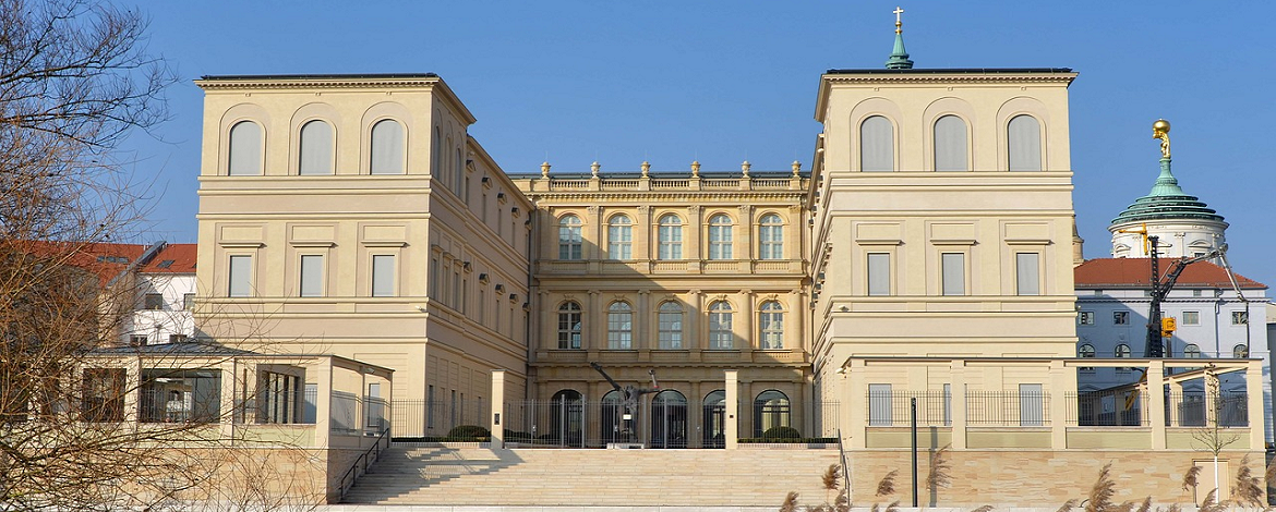 Museum Barberini seen from the water side - 