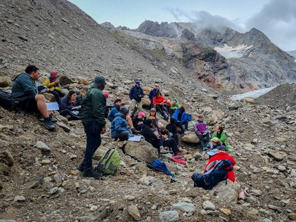 Field presentations are a special feature of the CLEWS excursion.