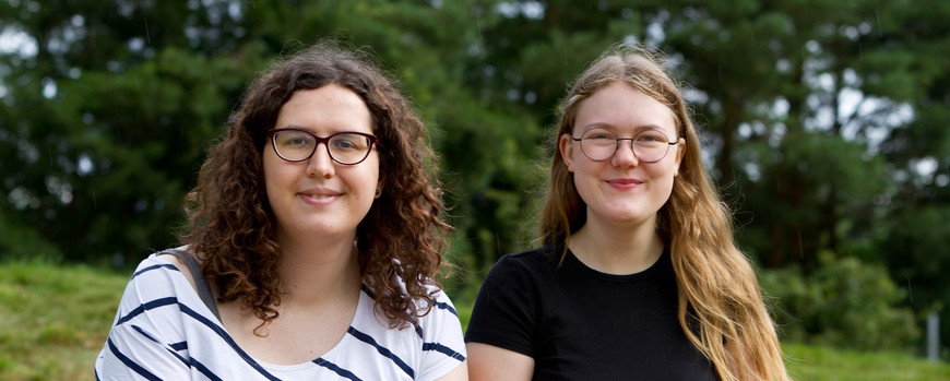 Florence Boettger (links) und Charlotte Weiss (rechts)