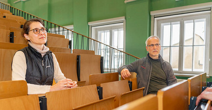 The picture shows Professor Doctor Damaris Zurell and Professor Doctor Florian Jeltsch. It was taken by Tobias Hopfgarten. .