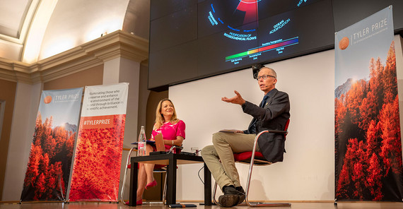 Tyler Prize winner Prof. Dr. Johan Rockström in a panel discussion with the Director of the Alfred Wegener Institute, Prof. Dr. Antje Boetius in the Audimax of the University of Potsdam. 