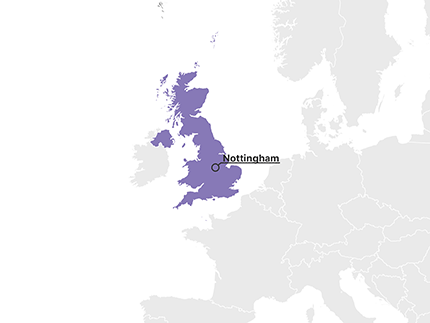 Es ist ein Ausschnitt einer Europakarte zu sehen, auf der Großbritannien farblich hervorgehoben ist. Die Stadt Nottingham ist markiert. Das Bild stammt von EDUC.