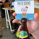 Bierdeckel mit "Pint of Science"-Branding