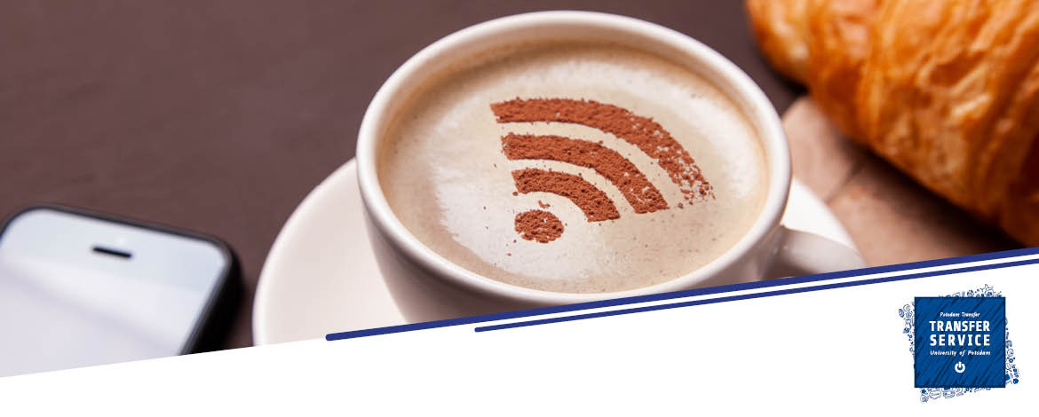 Kaffeetasse mit einem WLAN Symbol - 