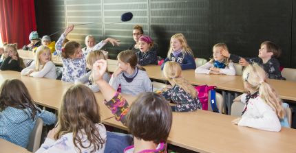 Kleine Entdecker bei der Kinder-Uni.